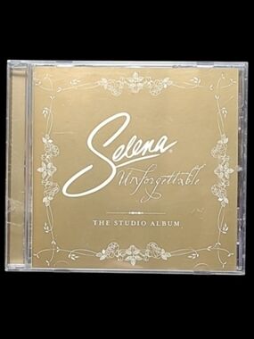 MUSIC CD   2005 "SELENA" UNFORGETTABLE- THE STUDIO ALBUM
